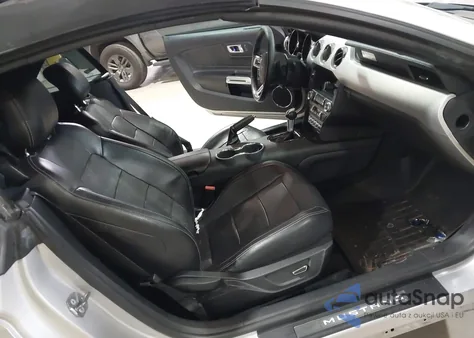 2017 Ford Mustang Ecoboost Premium z USA, uszkodzony, nr VIN 1FATP8UH3H5273123